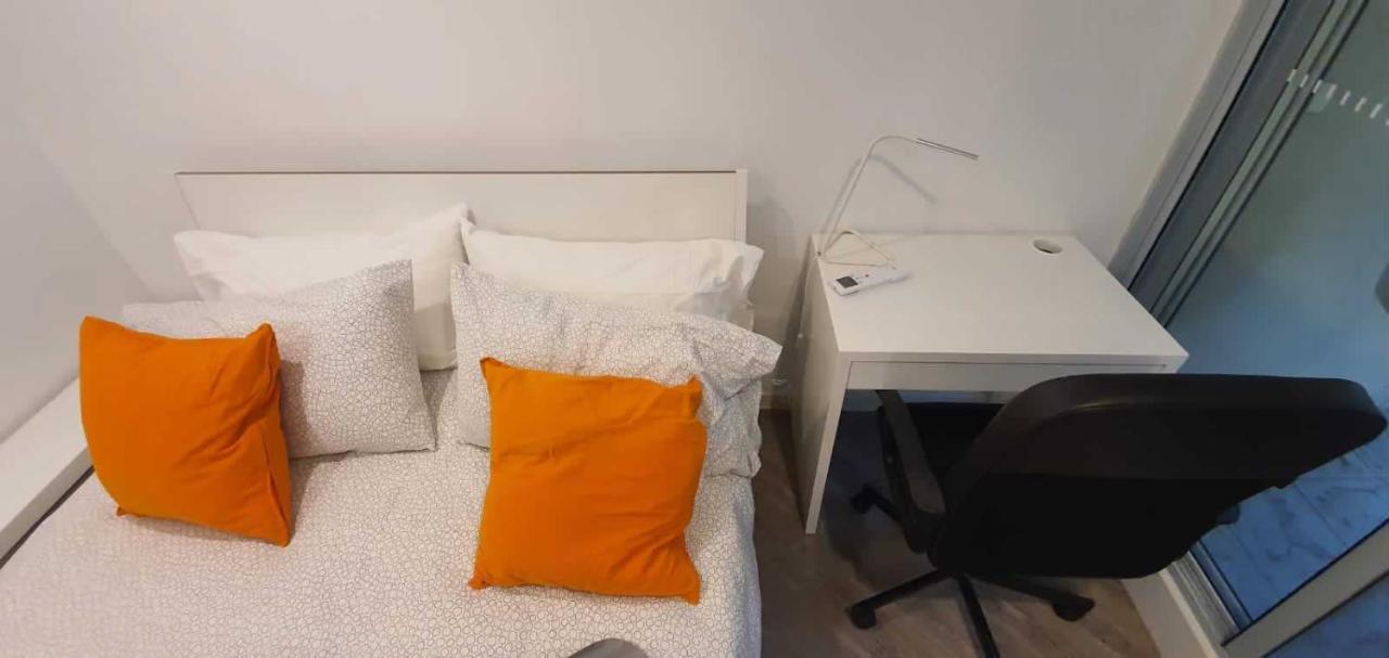 Dana-Cozy Studio With Shared Entry In The City 캔버라 외부 사진